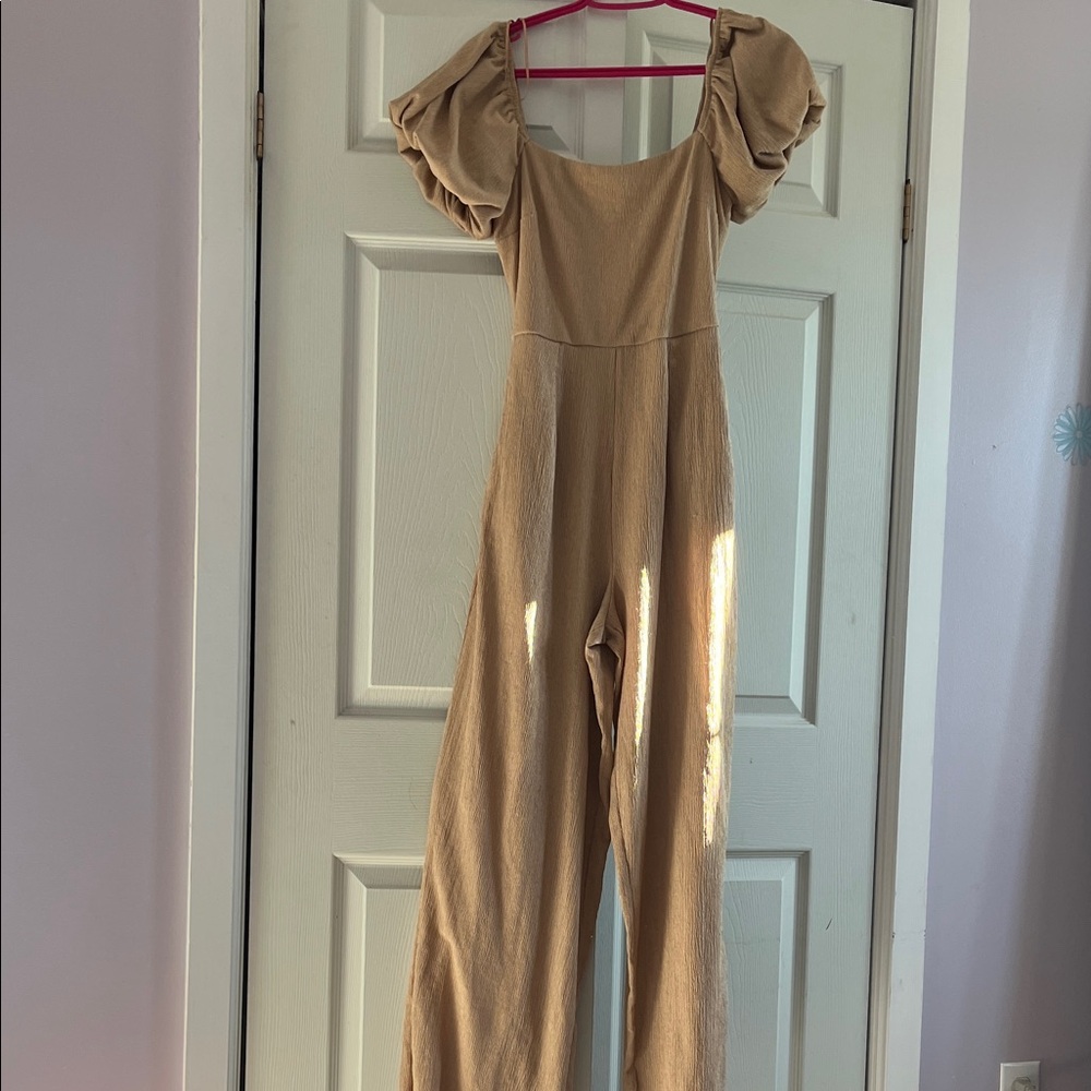 Francesca’s Elegant Tan Jumpsuit with Puff Sleeves